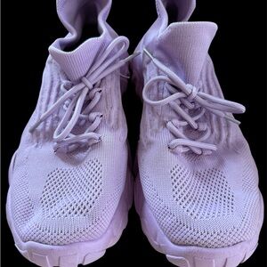 Women's Lavender Athletic Shoes Size 10-11 As seen on TikTok So comfortable